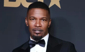 Jamie Foxx remains in hospital under observation as tests are being run to try and figure out what happened...