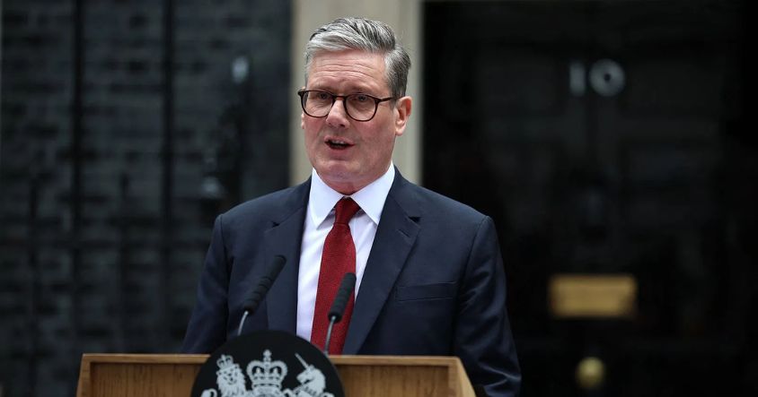 Among the most prominent critics were London Mayor Sadiq Khan and UK Prime Minister Keir Starmer, both of whom questioned whether the booking was appropriate for an event of such scale and visibility.