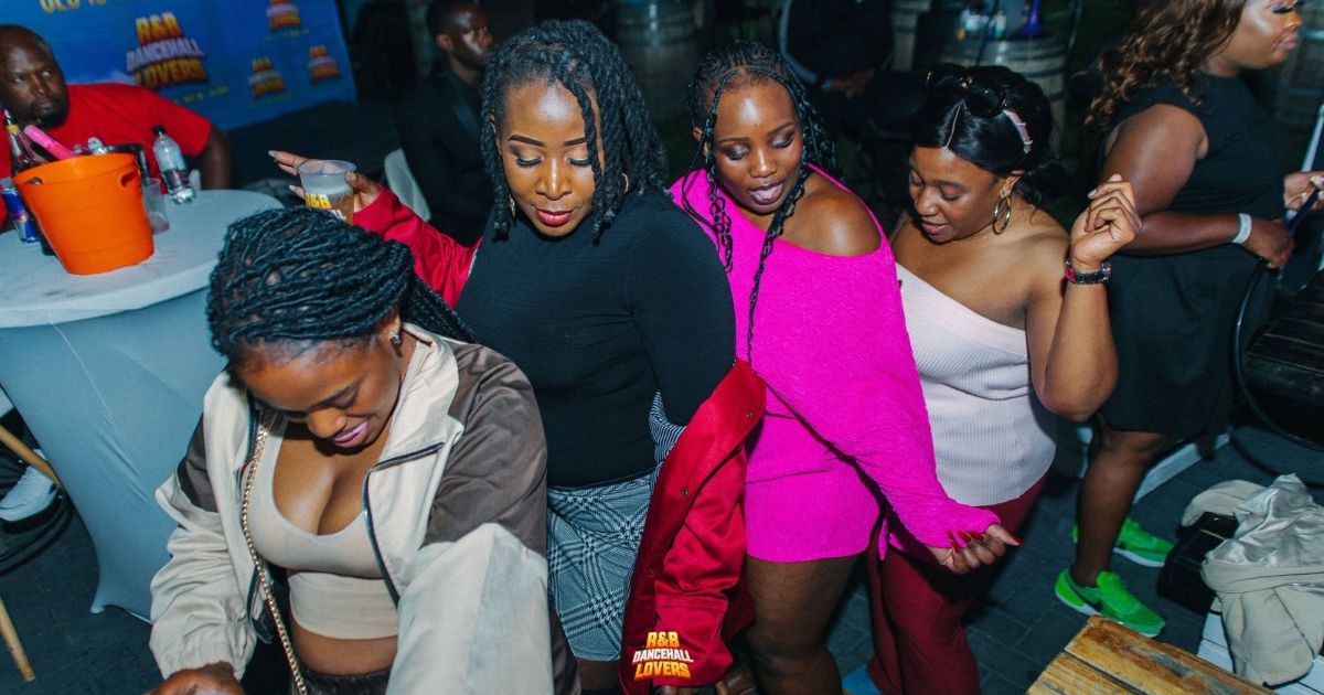 People dancing at R&B Dancehall Lovers